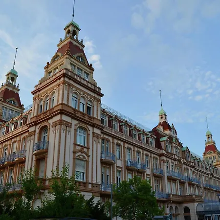 Geraeumiges In Hessen Mit Garten Feriehus
