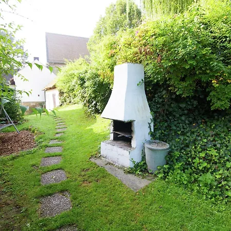 Prázdninový dům Geraeumiges In Hessen Mit Garten Waldeck (Hessen)